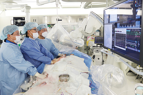 Asia’s First 2,000 Transcatheter Aortic Valve Implantation (TAVI) Performed