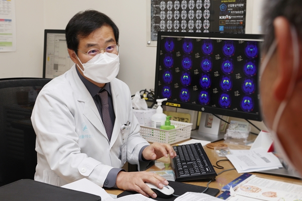 Gut Microbiome Environment as a Key Clue for Early Diagnosis of Parkinson’s Disease