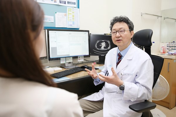 HER2-Negative Metastatic Breast Cancer Treated with Oral Medication Instead of Intravenous Chemotherapy