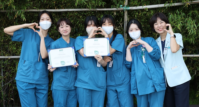 정맥주입 간호의 <br>내일을 여는 사람들